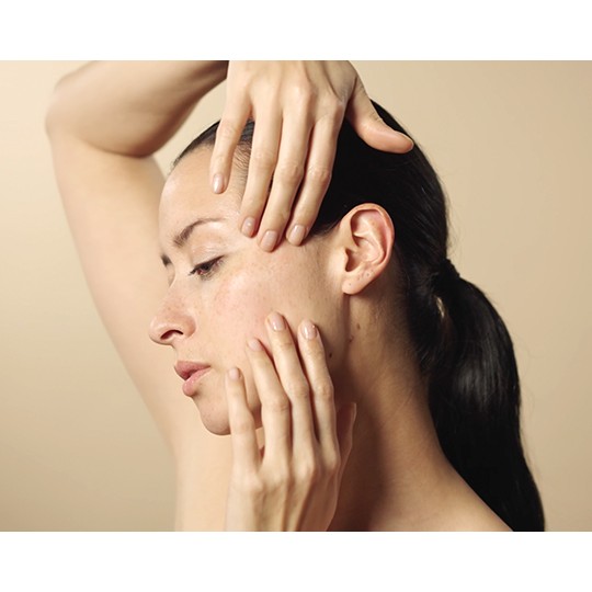 flash glow facial massage, facialist, instant facial radiance, glowing skin treatment