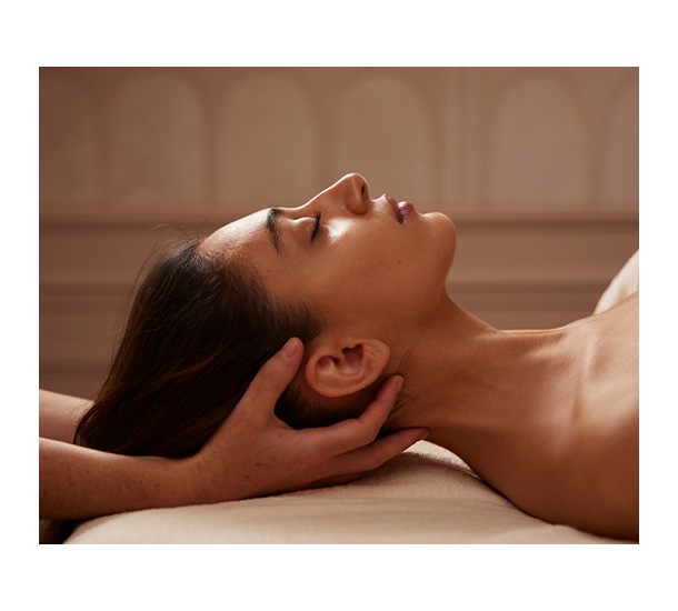 massage crânien facialiste relaxation cuir chevelu détente