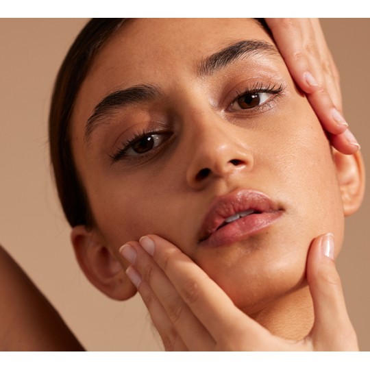 Self-massage training: Leading workshops | LB Facialists