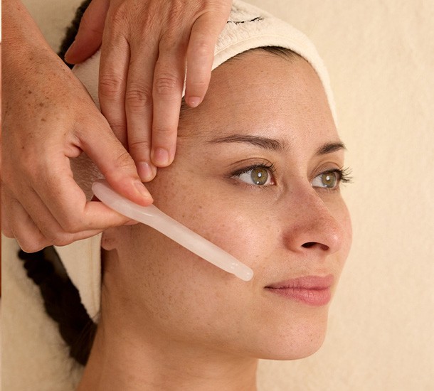 Formation au massage du visage détox faciale et drainage lymphatique