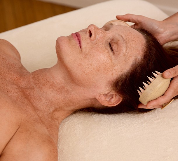 Professional Training in Scalp Massage | LB Facialists